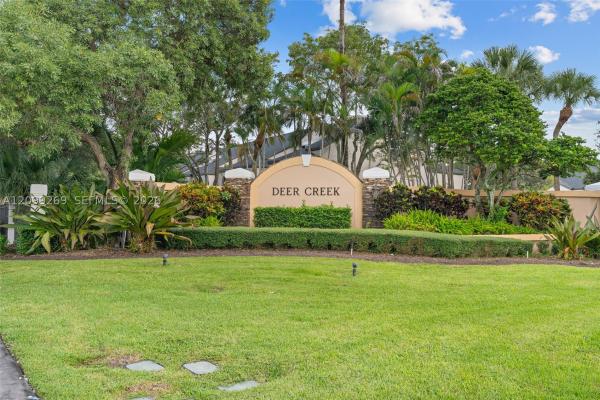 The Townhomes Of Deer Creek, 3329 Deer Creek Lake Shore Dr, Deerfield Beach, Florida 33442, image 1