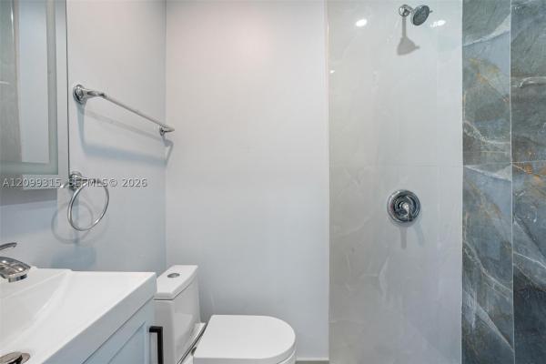 781 NW 108th St, Unincorporated Dade County, Florida 33168, image 1