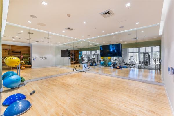 The Harbour North Tower, 16385 Biscayne Blvd #506, North Miami Beach, Florida 33160, image 1