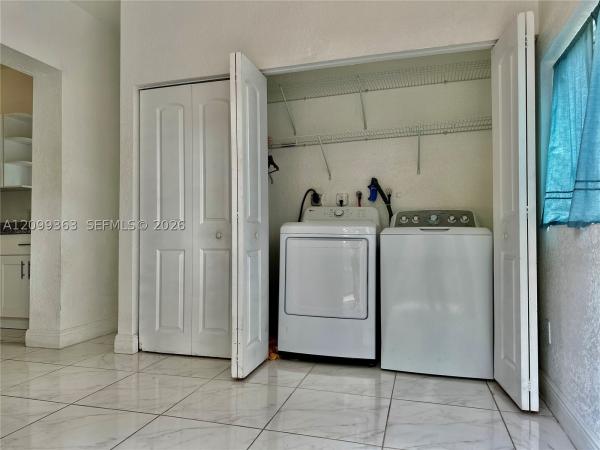 1284 NW 39th St, Miami, Florida 33142, image 1