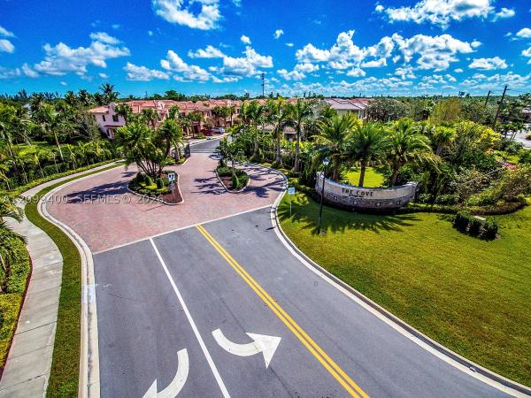 The Cove At Lago Mar, 151 SW 127th Ter, Plantation, Florida 33325, image 1