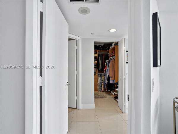 South Tower At The Point, 21055 NE 37th Ave #710, Aventura, Florida 33180, image 1
