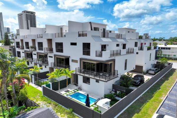 820 NE 2nd St, Fort Lauderdale, Florida 33301, image 1