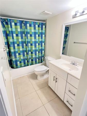 Racquet Club At Bonaventure, 153 Lakeview Dr #103, Weston, Florida 33326, image 1