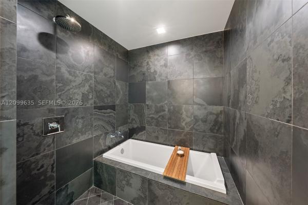 900 Biscayne Bay, 900 Biscayne Blvd #701, Miami, Florida 33132, image 1