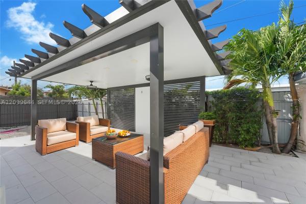 Westhaven Heights, 6660 W 13th Ave, Hialeah, Florida 33012, image 1