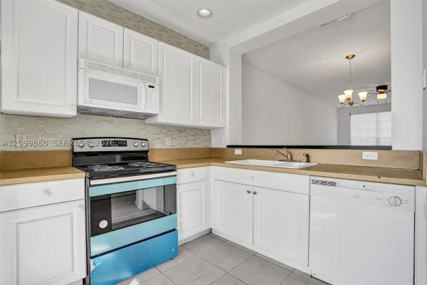 Park Place At Plantation, 757 NW 42nd Ave #1, Plantation, Florida 33317, image 1