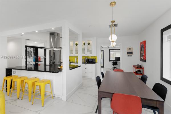 Atlantic Shores Dixie Highway, 1008 Moffett St, Hallandale Beach, Florida 33009, image 1