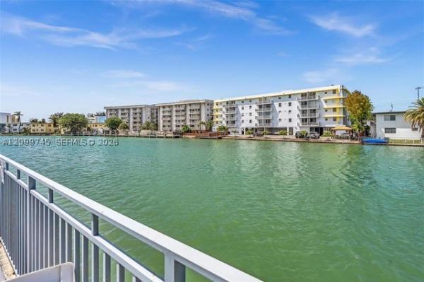 1165 Marseille Dr #32, Miami Beach, Florida 33141, image 1