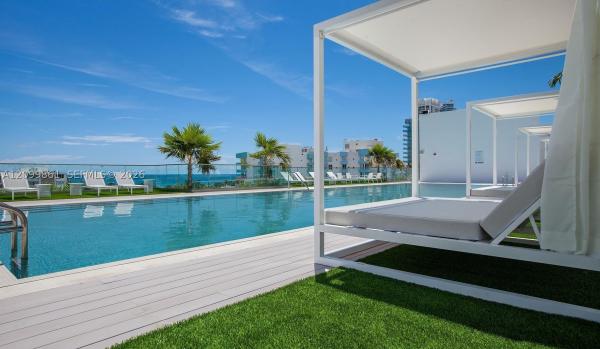 300 Collins, 300 Collins Ave #PH-2, Miami Beach, Florida 33139, image 1