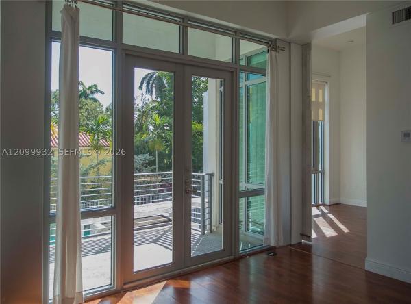 Groveloft, 3062 Bird Ave #B-2, Miami, Florida 33133, image 1