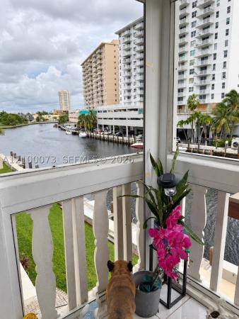 Isle Of Paradise, 440 Paradise Isle Blvd #306, Hallandale Beach, Florida 33009, image 1