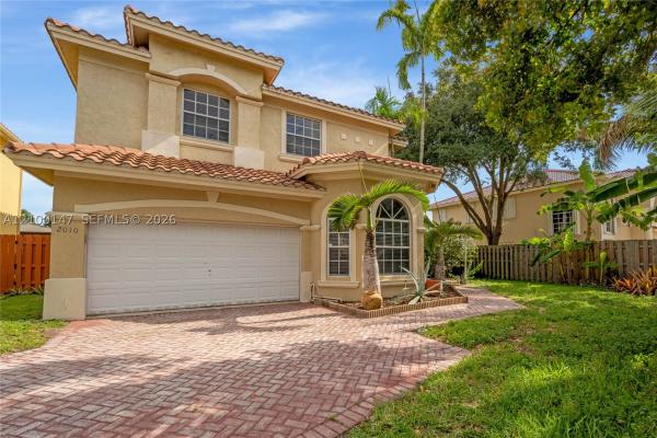 Victoria Lakes, 2010 NW 98th Way, Pembroke Pines, Florida 33024, image 1