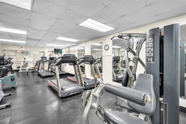 Whitehall Of Pine Island Ridge, 1530 Whitehall Dr #302, Davie, Florida 33324, image 1