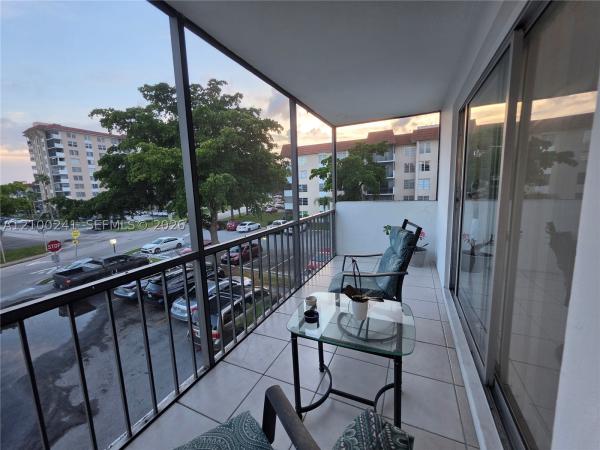 The Manors Of Inverrary, 4170 Inverrary Dr #311, Lauderhill, Florida 33319, image 1