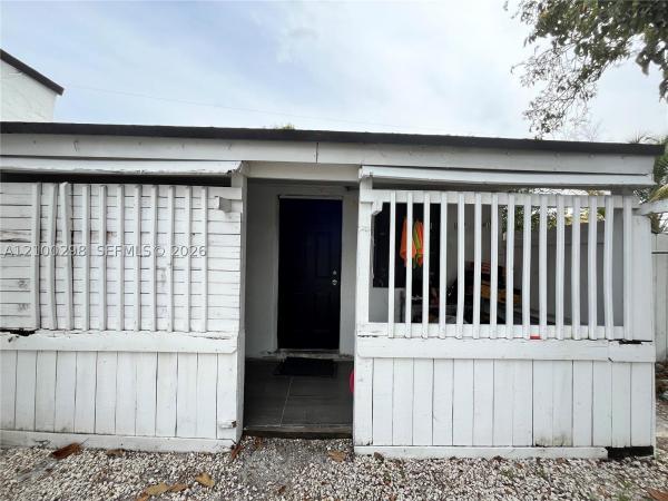 1102 NW 103rd St, Unincorporated Dade County, Florida 33150, image 1