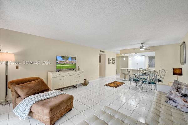Meadowbrook Lakes, 424 SE 10th St #204, Dania Beach, Florida 33004, image 1