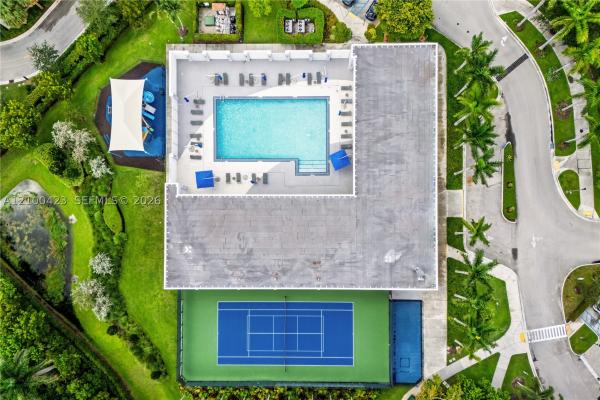 One Fifty One At Biscayne, 15051 Royal Oaks Ln #402, North Miami, Florida 33181, image 1