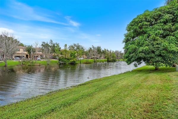 Mainlands Of Tamarac Lakes, 4711 NW 58th St, Tamarac, Florida 33319, image 1