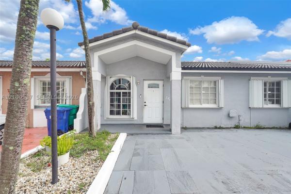 7677 NW 180th Ter, Hialeah, Florida 33015, image 1