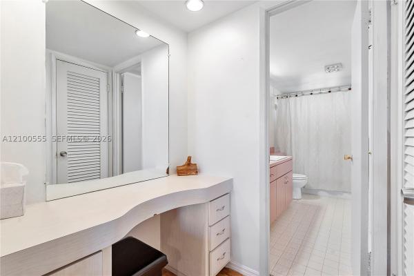 Hillcrest, 4800 Hillcrest Ln #503, Hollywood, Florida 33021, image 1