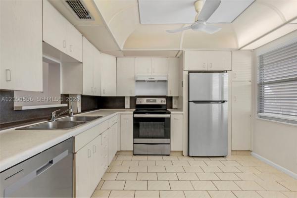 Martinique Village, 4401 Martinique Ct #C4, Coconut Creek, Florida 33066, image 1