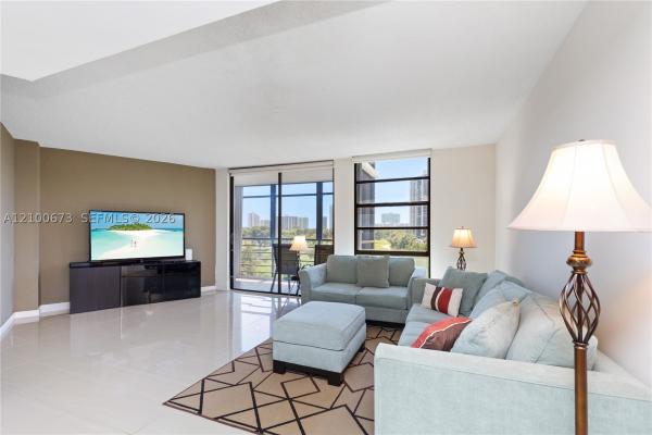 Biscaya, 20400 W Country Club Dr #605, Aventura, Florida 33180, image 1