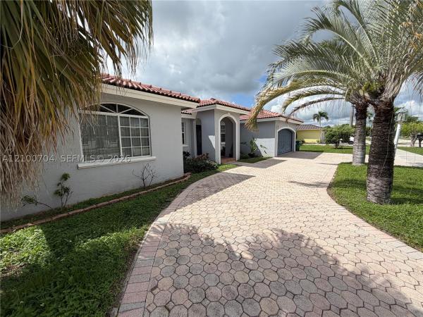 15244 SW 171st St, Unincorporated Dade County, Florida 33187, image 1