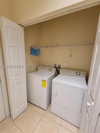 9282 SW 171st Ct, Unincorporated Dade County, Florida 33196, image 1