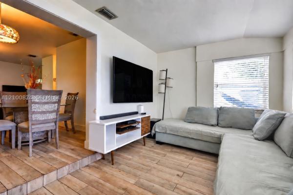 Boulevard Heights, 231 N 65th Ter, Hollywood, Florida 33024, image 1