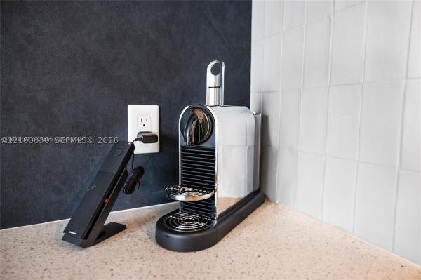 159 NE 6th St #1617, Miami, Florida 33132, image 1