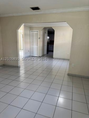Silver Bluff Gardens, 3230 SW 27th St #3232, Miami, Florida 33133, image 1