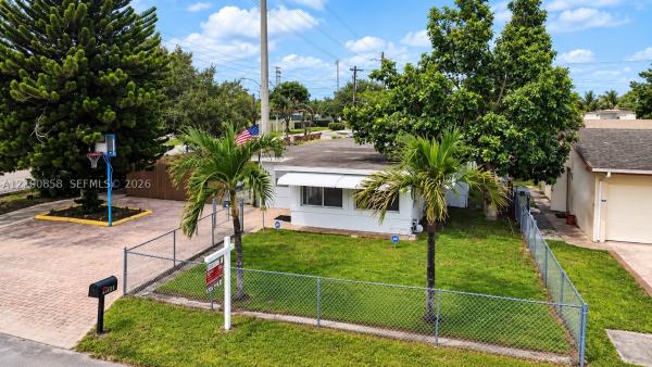 Gracewood, 6331 Taylor St, Hollywood, Florida 33024, image 1