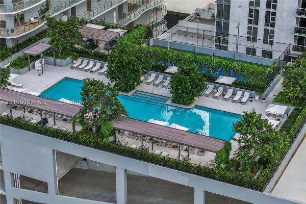 1400 Biscayne Blvd #UPH03, Miami, Florida 33132, image 1