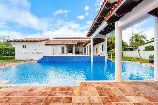 11925 SW 43rd St, Unincorporated Dade County, Florida 33175, image 1