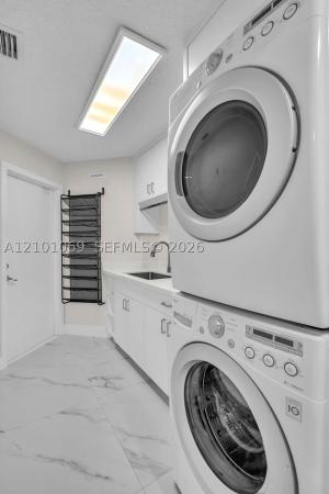 Tequesta At Country Isles, 1025 Creekford Dr, Weston, Florida 33326, image 1
