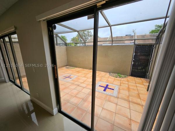 Villas West, 1091 N Hiatus Rd, Pembroke Pines, Florida 33026, image 1