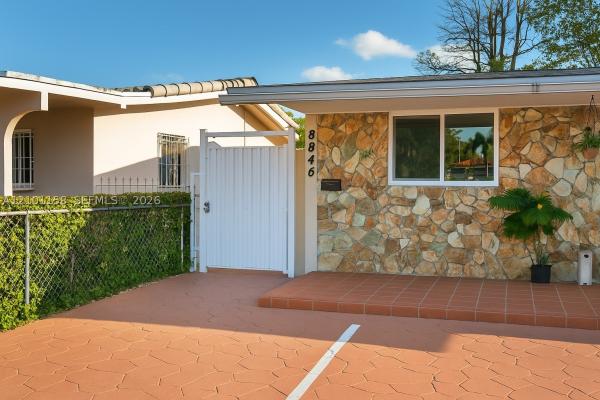 8844 SW 25th St #8846, Unincorporated Dade County, Florida 33165, image 1