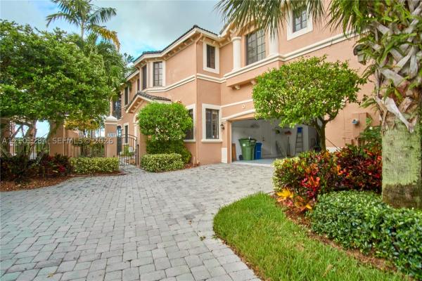 Courtside, 2707 Center Court Dr #1-15, Weston, Florida 33332, image 1