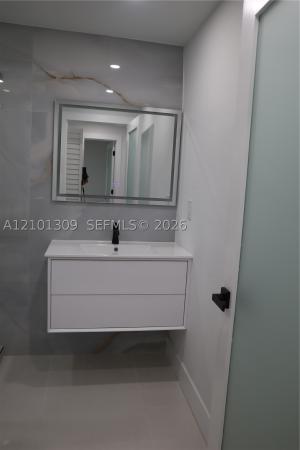 Dixie Gardens, 1212 N 22nd Ave, Hollywood, Florida 33020, image 1