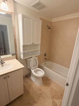 Aventura Marina 1, 3340 NE 190th St #308, Aventura, Florida 33180, image 1