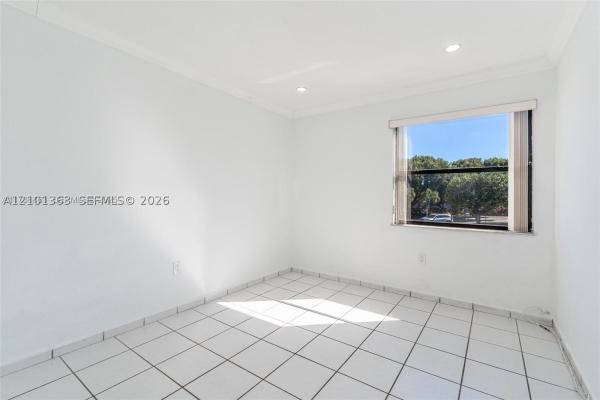 9411 Fontainebleau Blvd #213-25, Unincorporated Dade County, Florida 33172, image 1