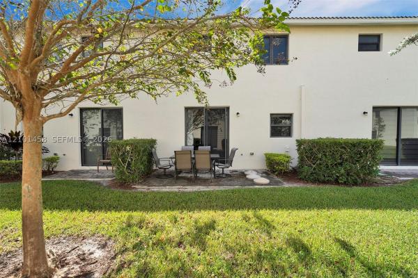 371 NE 194th Ter, Unincorporated Dade County, Florida 33179, image 1