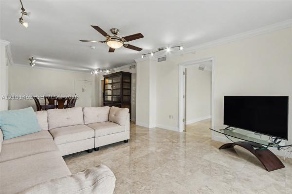 Arlen House West, 500 Bayview Dr #PH-20, Sunny Isles Beach, Florida 33160, image 1