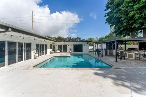Royal Palm Harbor, 14401 SW 79th Ave, Palmetto Bay, Florida 33158, image 1