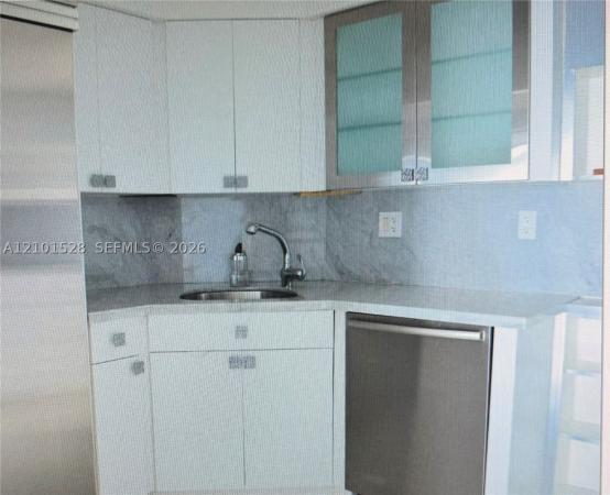 Point View, 1430 Brickell Bay Dr #1003, Miami, Florida 33131, image 1