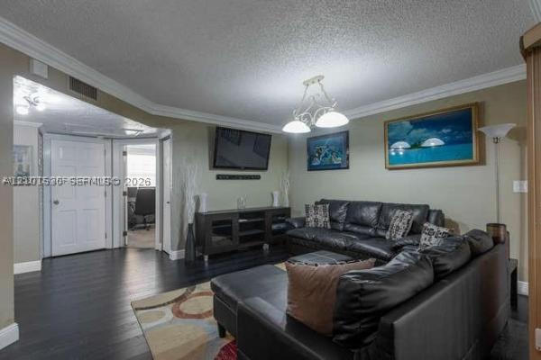 Lakeshore, 1200 N Liberty Ave #1200-F, Homestead, Florida 33034, image 1
