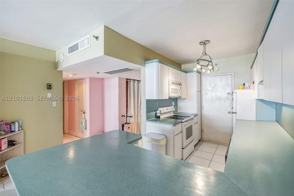 The Decoplage, 100 Lincoln Rd #502, Miami Beach, Florida 33139, image 1
