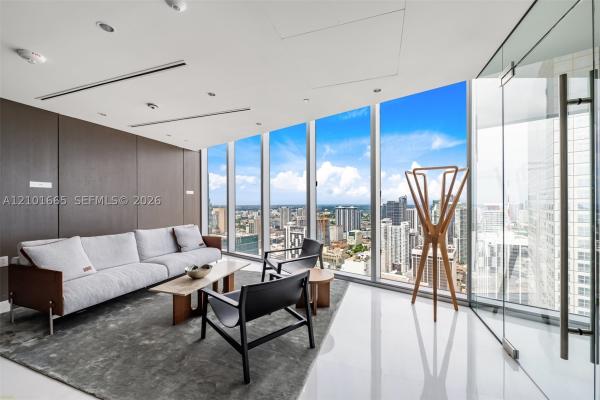 300 Biscayne Boulevard Way #1205C, Miami, Florida 33131, image 1