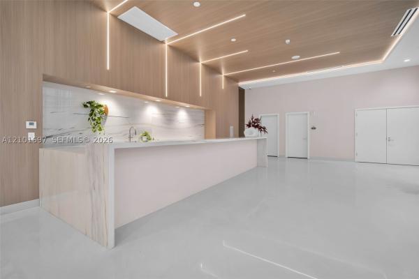 1170 E Hallandale Beach Blvd #1806, Hallandale Beach, Florida 33009, image 1
